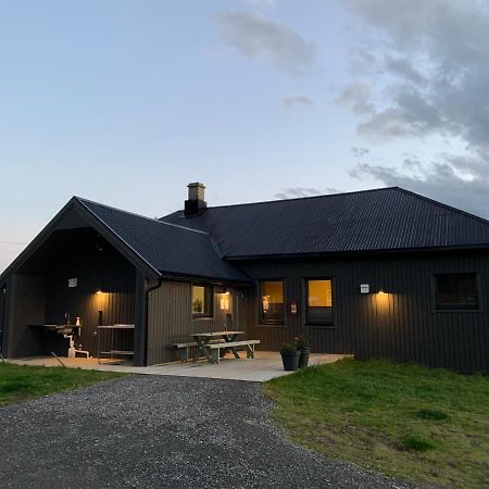 Bedehuset Basecamp Senja Hotel Skaland Kültér fotó