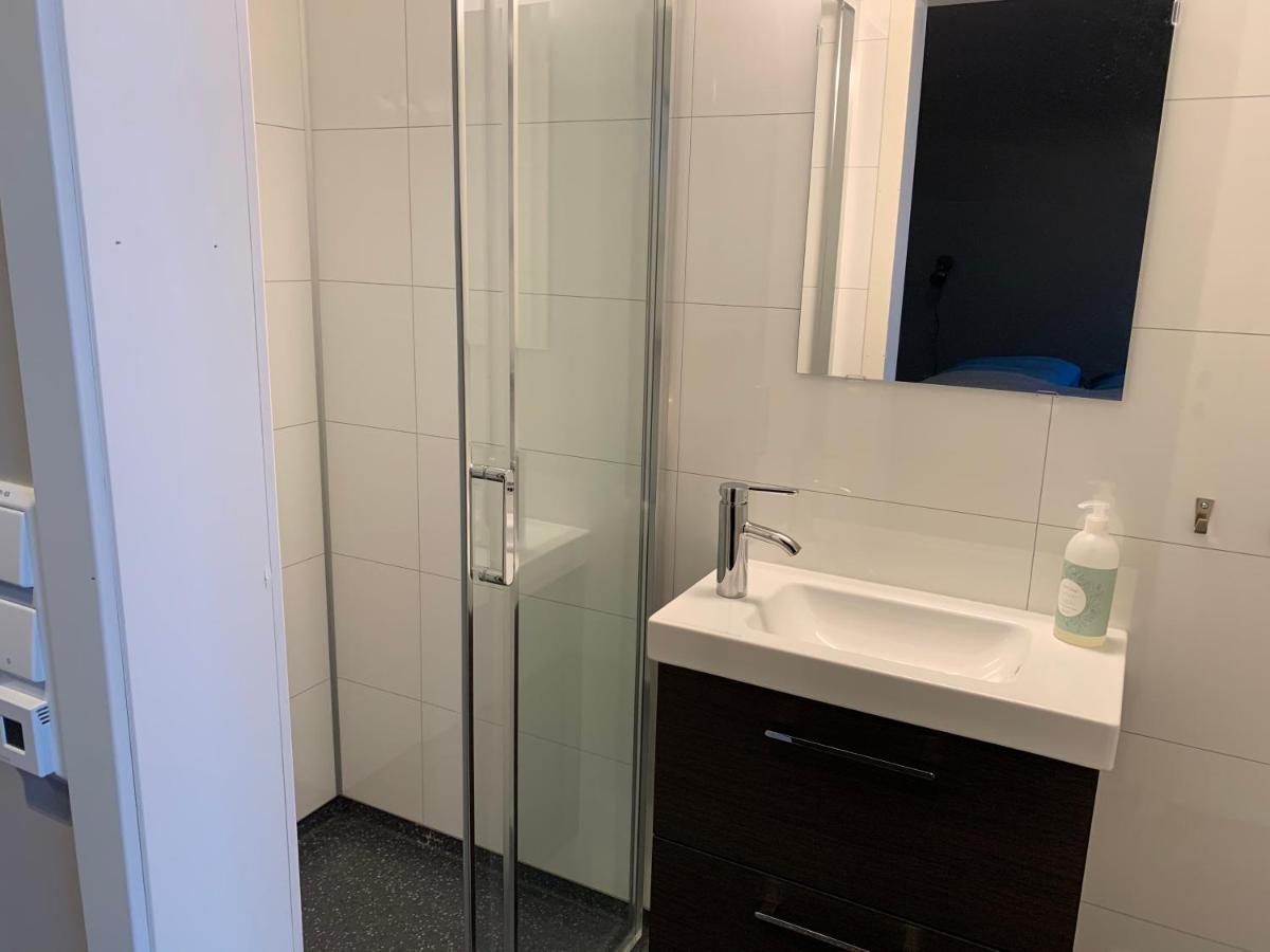Bedehuset Basecamp Senja Hotel Skaland Kültér fotó