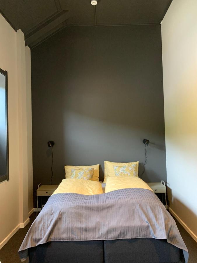 Bedehuset Basecamp Senja Hotel Skaland Kültér fotó